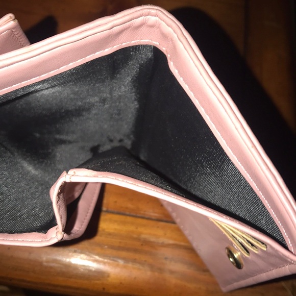 Wallet - Picture 6 of 6